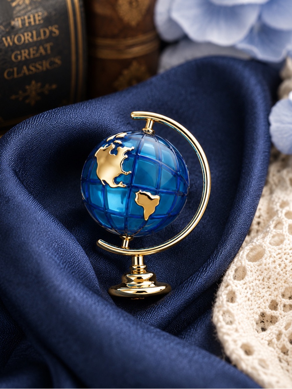 New Blue Globe Brooch Gold-Tone World Map Travel Pin 1.5”